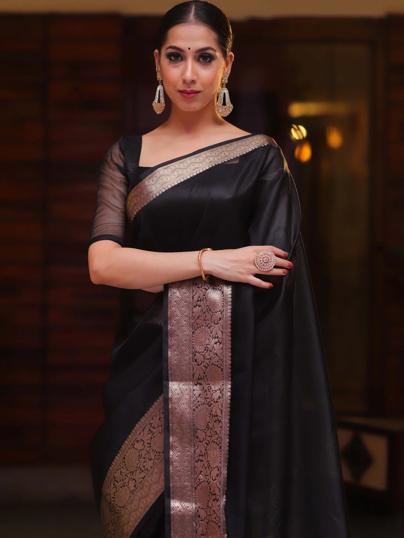 Elenoir Premium  Black Kanjivaram Organza Silk Saree with Rich Antique Gold Zari Border | Luxury Wedding & Party Wear