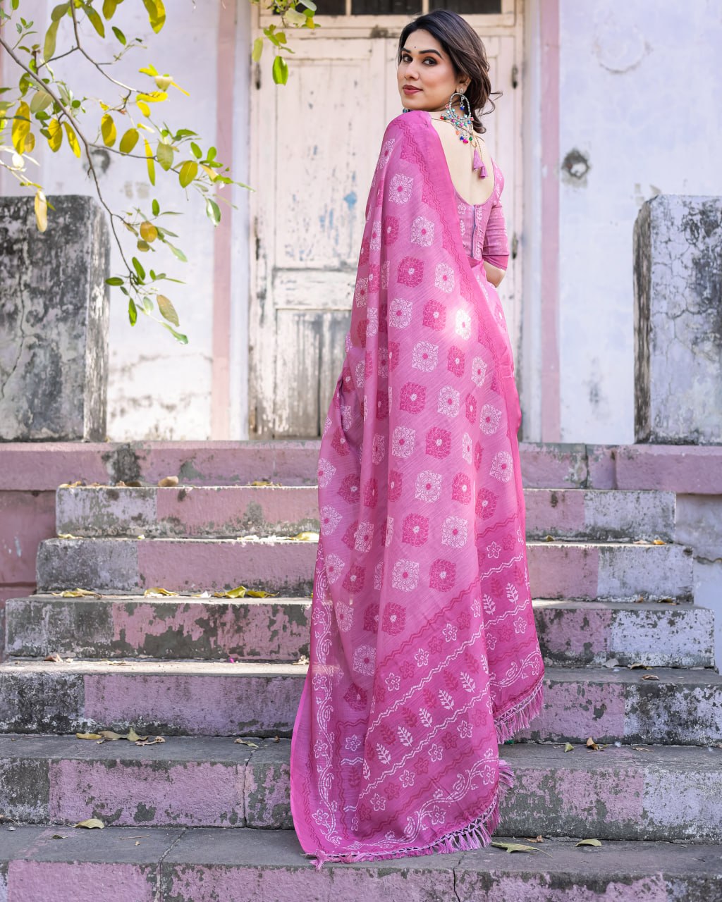 Elenoir Rose Pink Woven Linen Cotton Saree with Silver Zari Buta & Traditional Border