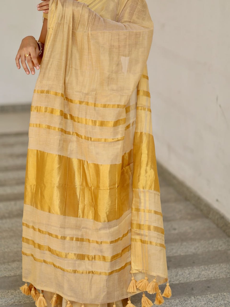 Kerala Kasavu Tissue Silk Saree with Gold Zari Border | Off White Traditional Saree