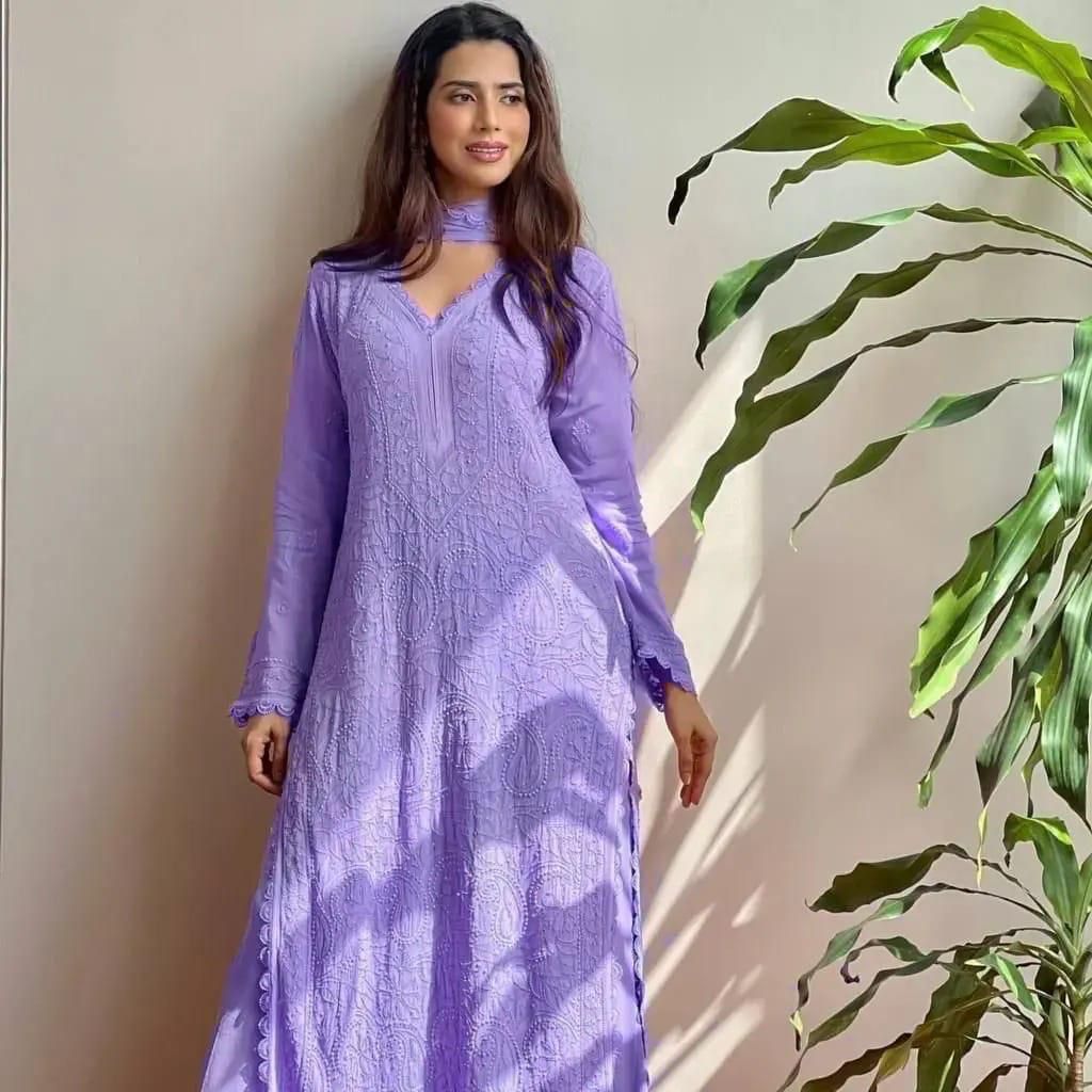 Lavender Georgette Premium  Kurta Pant Dupatta Set For Women